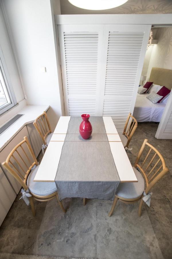 Centro Colon Apartment Мадрид Екстериор снимка